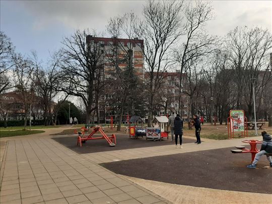 Uknjižen funkcionalan stan  u Skojevskom naselju