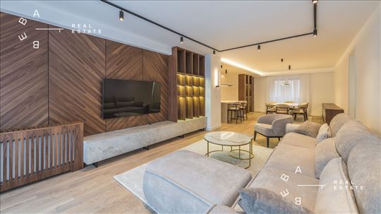 140m² - funkcionalan prostor sa merom dizajna