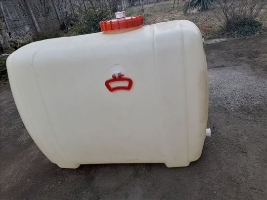 Цистерна 400л. За Прехрамбену употребу