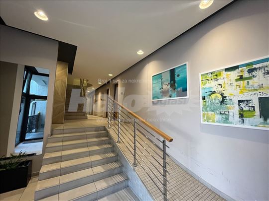 Dvosoban stan za izdavanje, Lukijana Mušickog 4