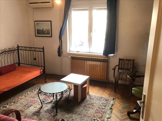 Kod  Hrama -Nikolaja Krasnova