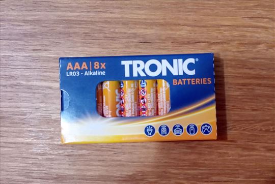 Komplet 8 alkalnih baterija AAA 1,5 V