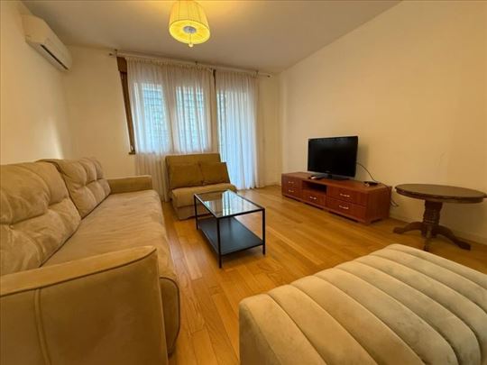 Novi Beograd - A Blok-Dvosoban-Garaža ID#3153