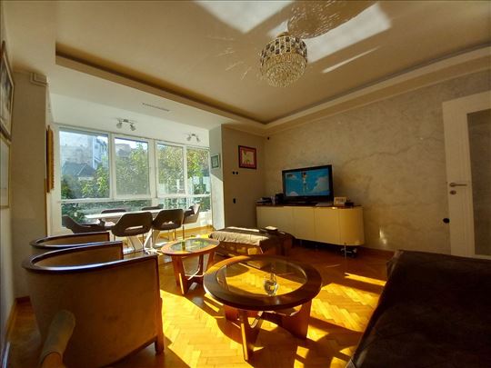 Pet friendly-trosoban stan –Stari grad, Novi Sad