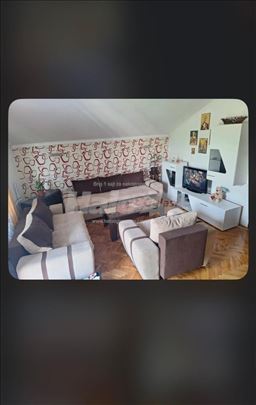 Slobodan stan u Zarkovu od 1.3.2026