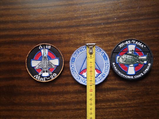 Tri potpuno nova amblema vojske Srbije za 2000 din