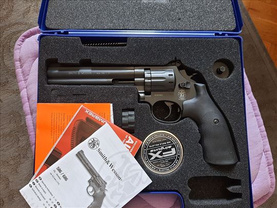  Vazdušni pištolj Smith &Wesson 586
