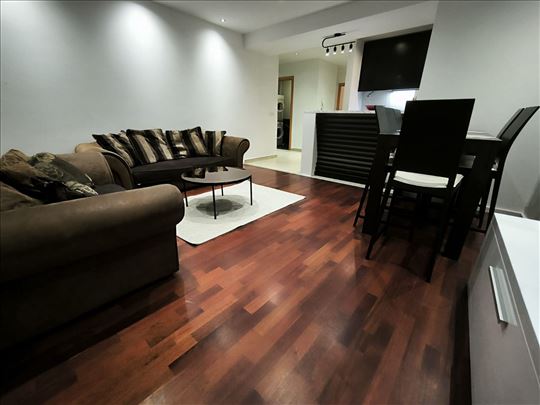 Vračar, Južni bulevar, 3.0, 75m2, 5/7, parking