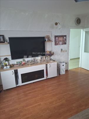 Zvezdara, Mali Mokri Lug, kuća 