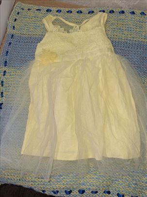  1000din dve haljinice i suknjica