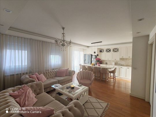 Beograd, Kluz, Stan, 3.0, 73m2