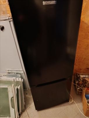 Crni kombinovani garancija 