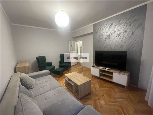 Izdaje se potpuno sređen trosoban stan površine 60