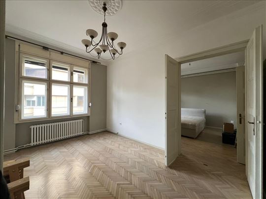 Izuzetan salonac kod Trga Republike