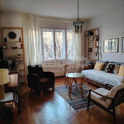 Lipov lad, opremljen dvosoban stan 63m2 