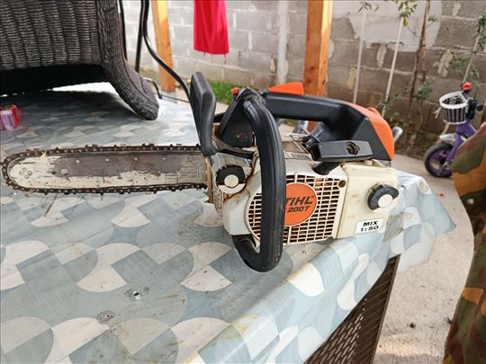 Motorna testera FUUUULLL ODLICNAAAA