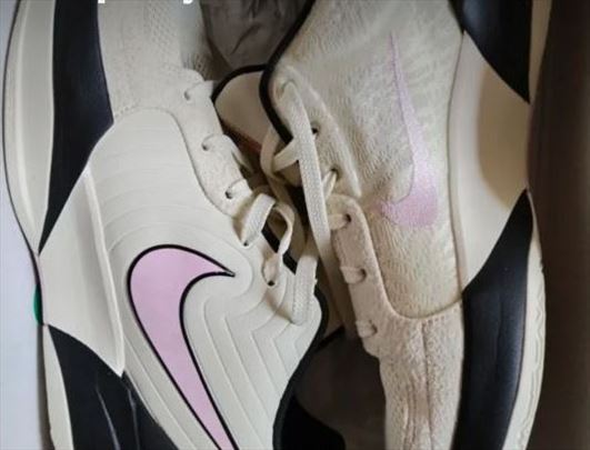 Nike ja 2 vel. 47,5 (31cm)