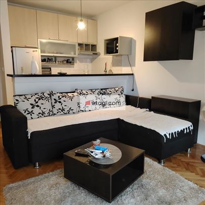 Odličan stan Krnjača