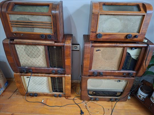 Sest radio aparata Tesla