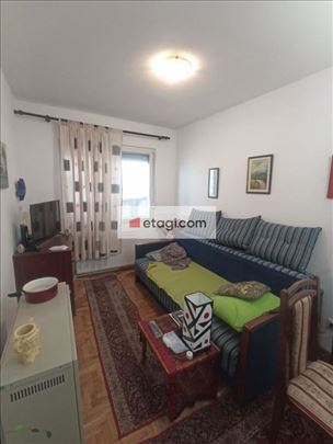 Uknjizen 1.5 stan, u Rakovici