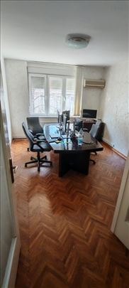 3.0, 70 m2, Klinički centar