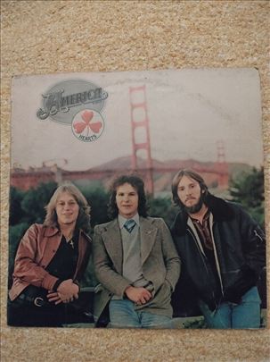 AMERICA Hearts 75 WB Records