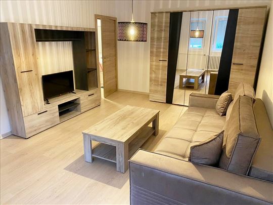 Lipov lad, renoviran, sa troškovima, ID 16060