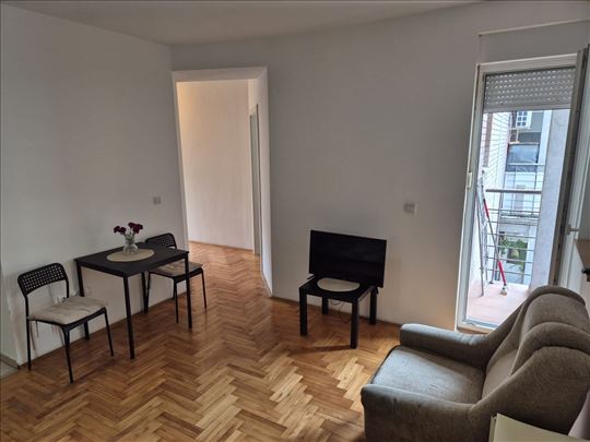 Mirijevo-dvosoban-pet friendly-odmah useljiv-nov