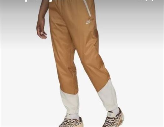 Nike vel. XL
