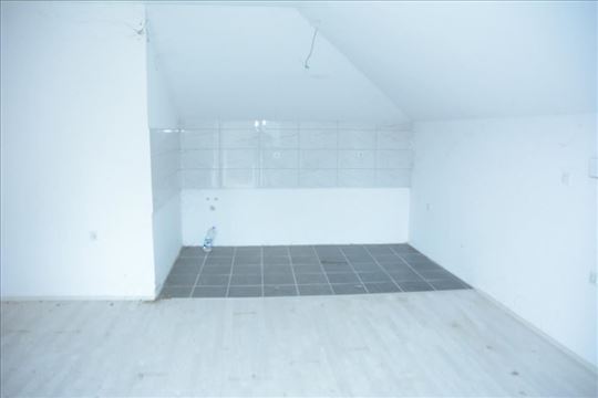 Padinska Skela,Glogonjski Rit,prodaja kuce ID#1684