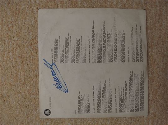 Rani mraz mojoj mami umesto maturske slike 79' RTB