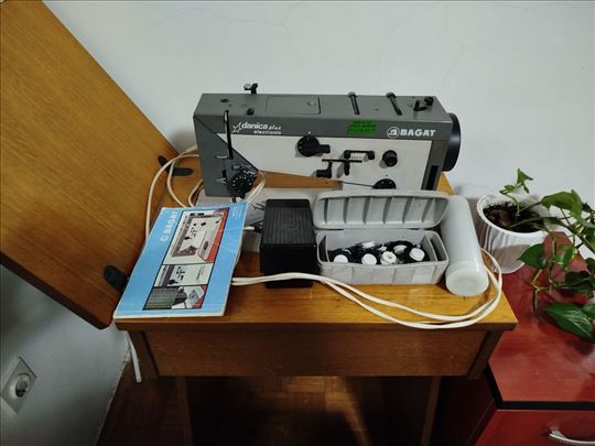 Šivaća mašina Danica