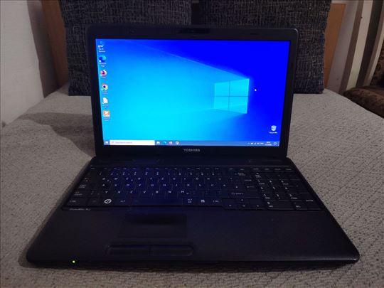 Toshiba satellite - i3 / 4 GB RAM / 320 GB HDD
