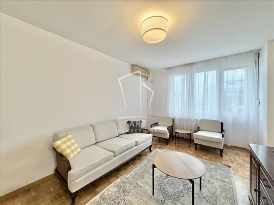 Vračar,kompletno namešten 3.0 stan ID#13865