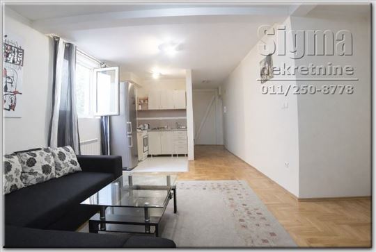 Žarkovo, nov stan sa parking mestom - uknjižen