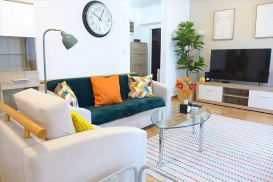 Andre Nikolića, 107m2, 3spavaće, 2kupatila,parking