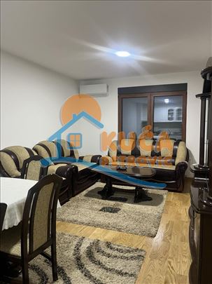 Izdaje se stan kod Filozofskog fakulteta