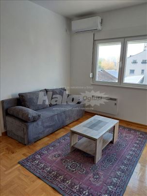 Izdajem 1,5 stan, Krnjača kod Metroa