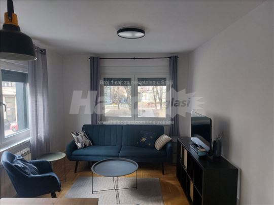 Izdajem namesten stan