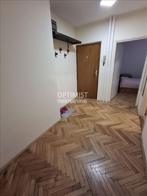 Prazan, odmah useljiv ID#3294