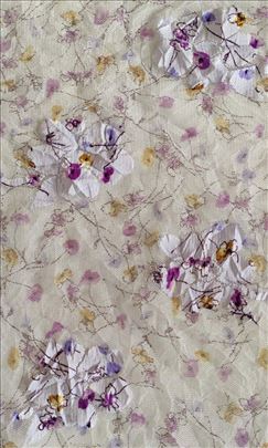 Romantična Cvetna Čipka – Dašak Nežnosti za vaš do