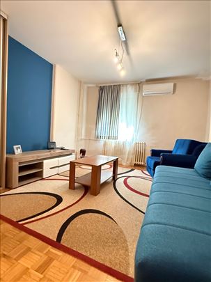 Stan na odličnoj lokaciji