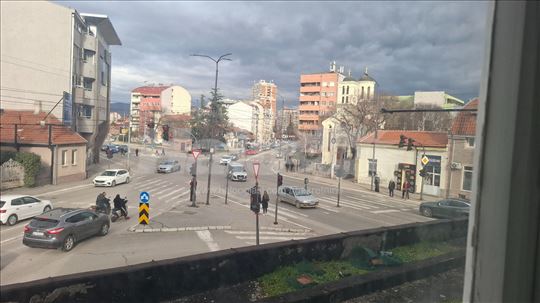 Tražim cimera/cimerku (studenti)