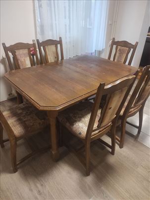 Trpezarijski sto i stolice