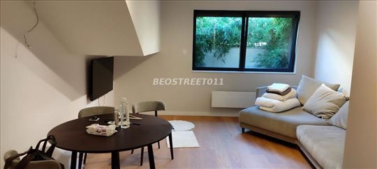 VraČar –  27 m² + GaraŽa Investiciona Retkost