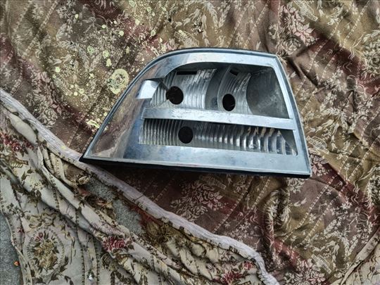 Zadnja stop svetla za SAAB 93