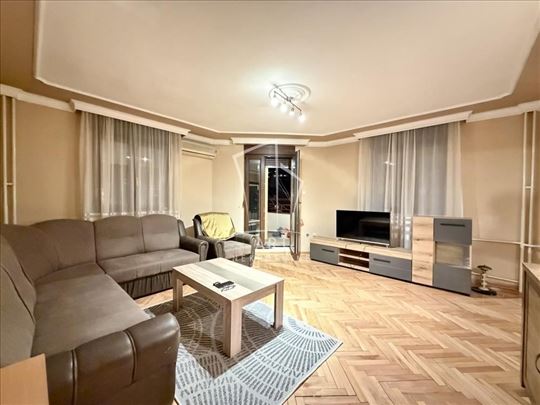 Zemun, odličan, 91m2, sa garažom ID#13878