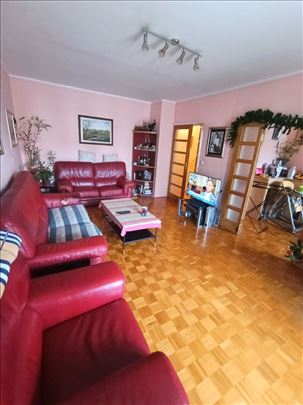 B.Kosa 3 odličan 3.0-soban sa terasom