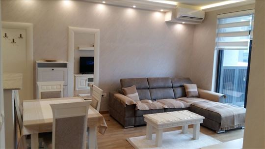 BW Vista, 2.0 opremljen stan, garaža