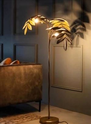 Elegantna podna lampa